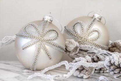 Luxurious Taupe Diamante Bow Bauble