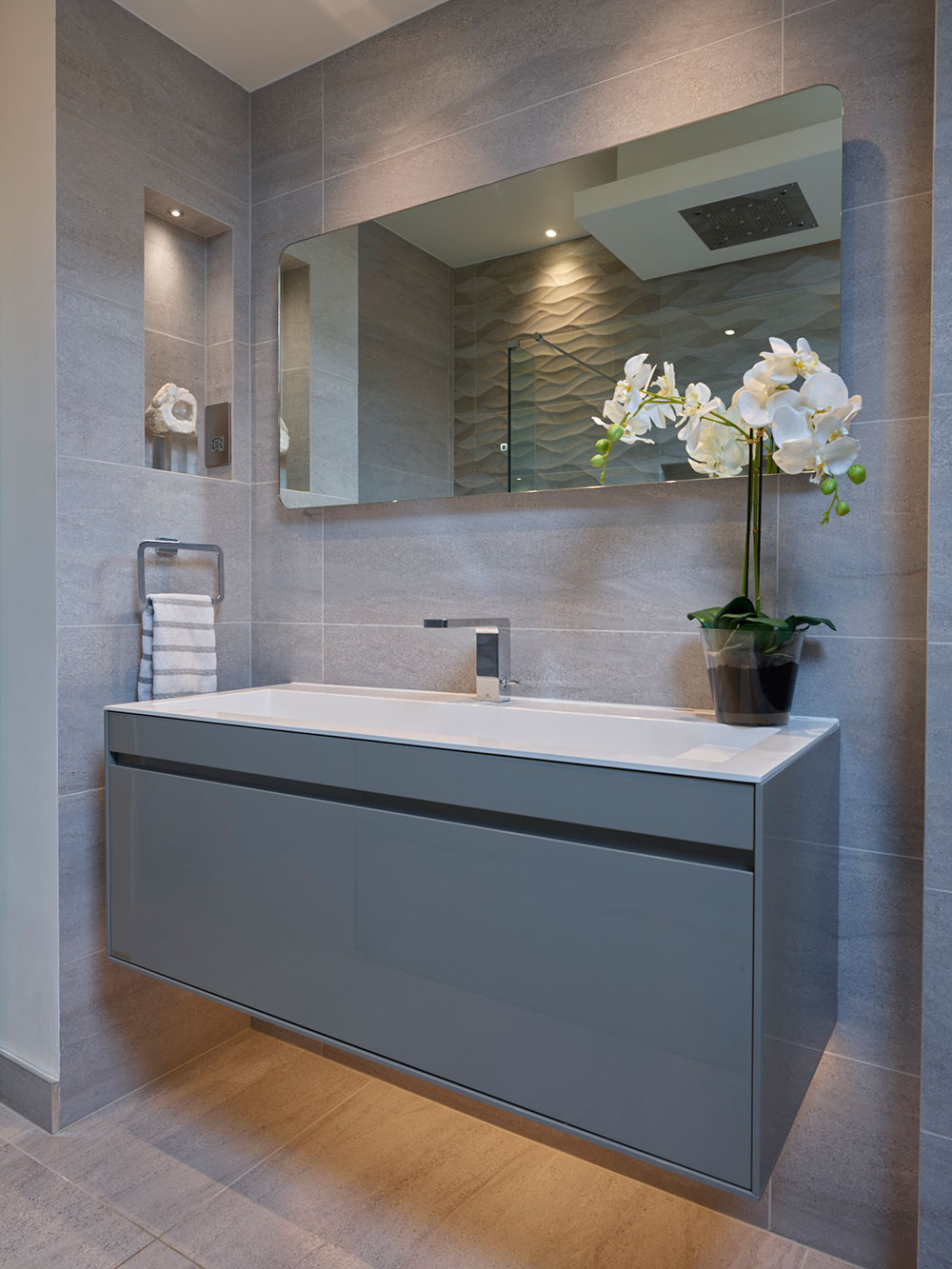 harrow-bathroom-slider-2